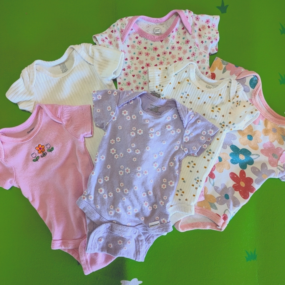Newborn Baby Girl Onesies Six-pack!